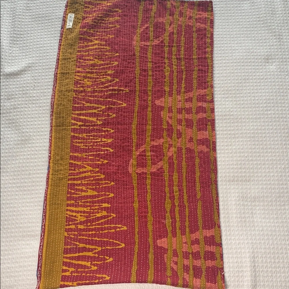 Kantha Bae Headwrap gold, red, blue